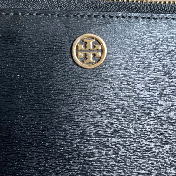 Tory Burch continental wallet - Picture 3 of 7
